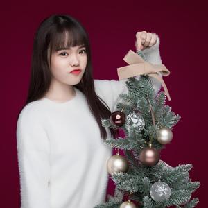 二次元掀裙子打屁屁到红的游戏
